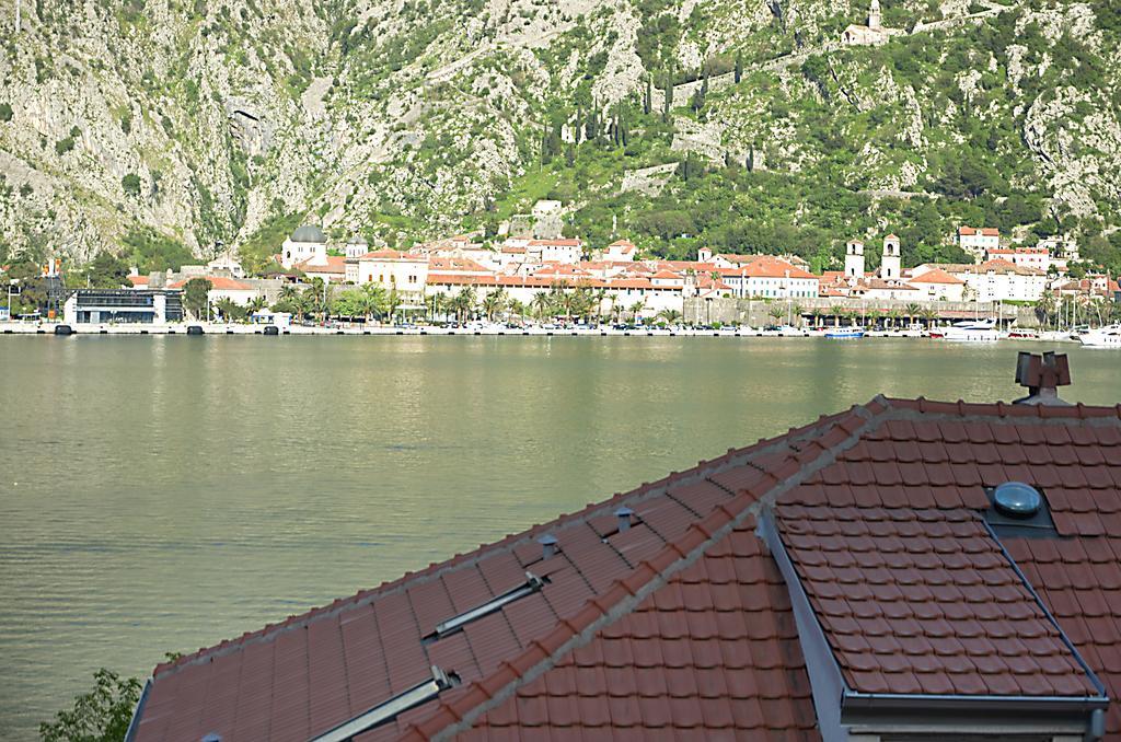 Apartmani Mizdrak Kotor Exterior photo